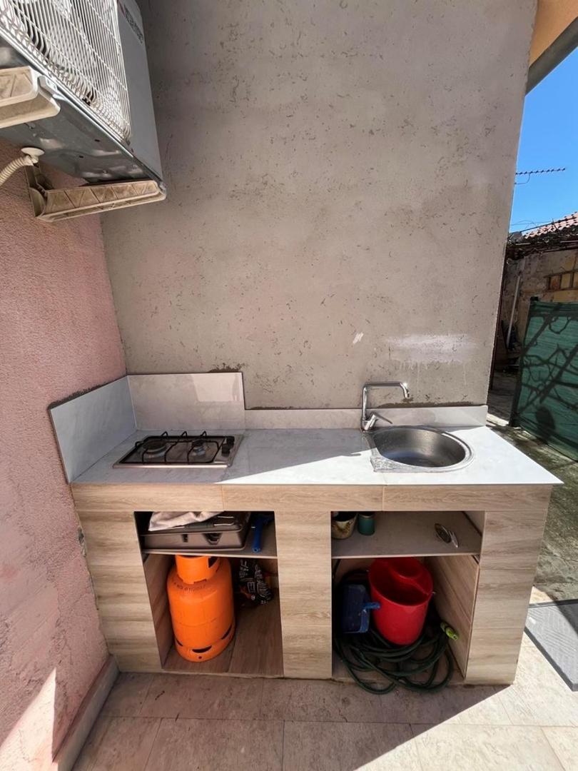 City Centre Apartment With Terrace 2 Pula Ngoại thất bức ảnh